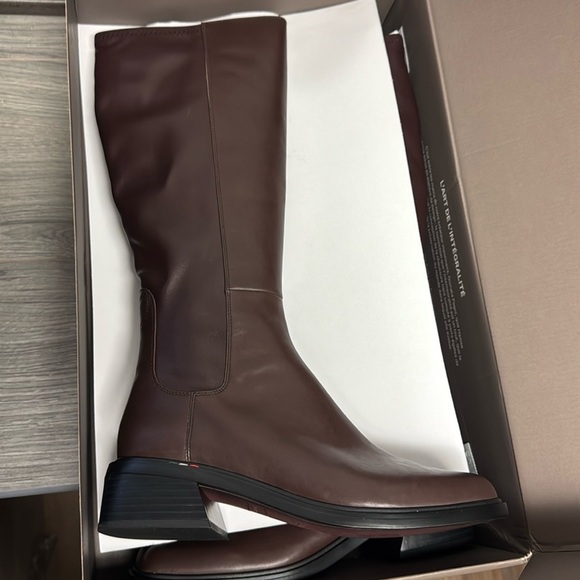 Franco Sarto Giselle Knee High Boot (WIDE CALF) - Picture 2 of 9